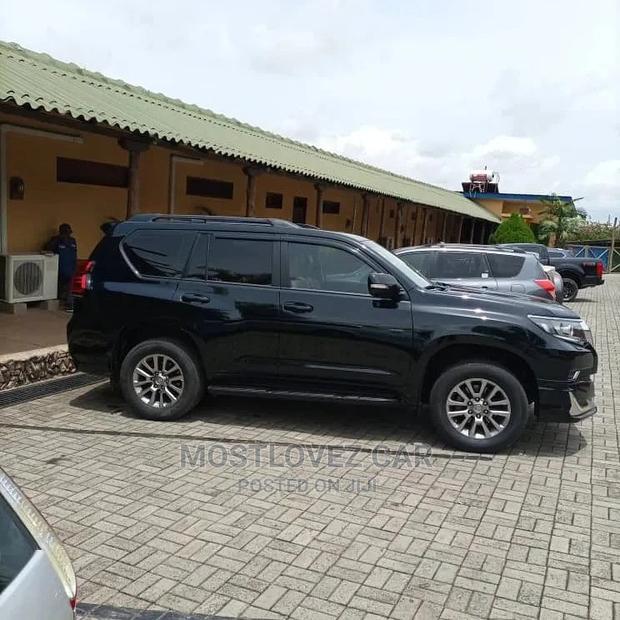 Car Rentals Landcruisers Prado's for Rent in Greater Accra · Photo 5