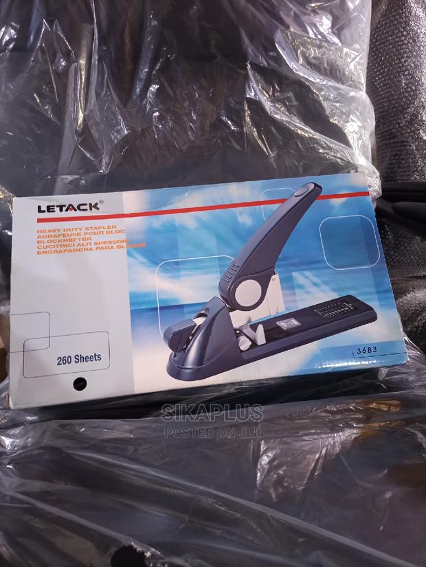 Letack Heavy Duty Stapler · Photo 1