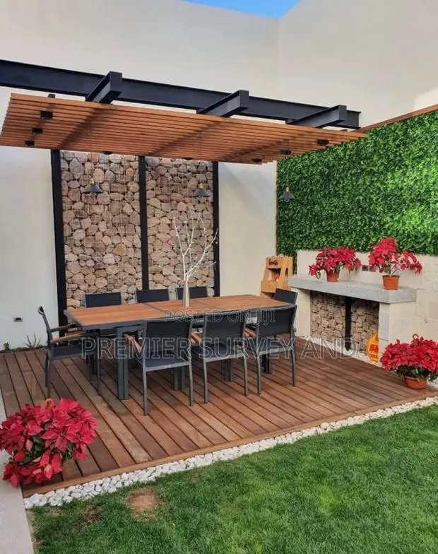 Pergola Installation · Photo 1