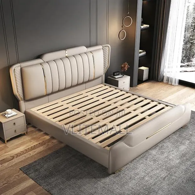 Luxurious Bed · Photo 1