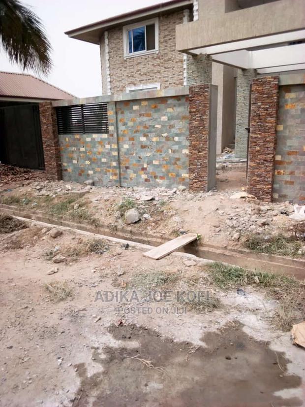Joefel Marble Stones Laying · Photo 8