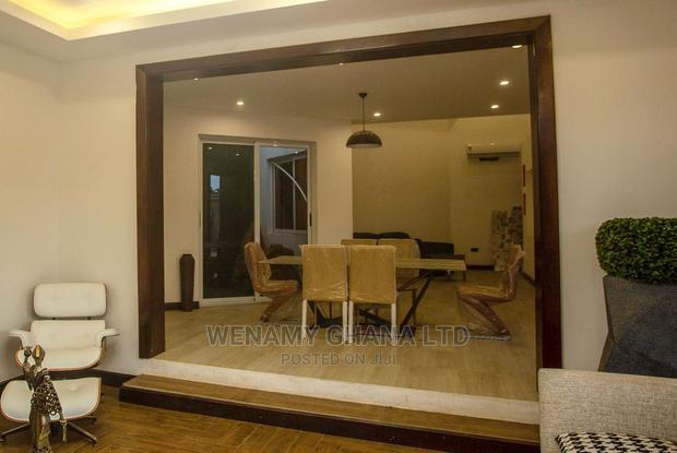 Furnished 5bdrm House in Community 25, Tema Metropolitan for Sale · Photo 8