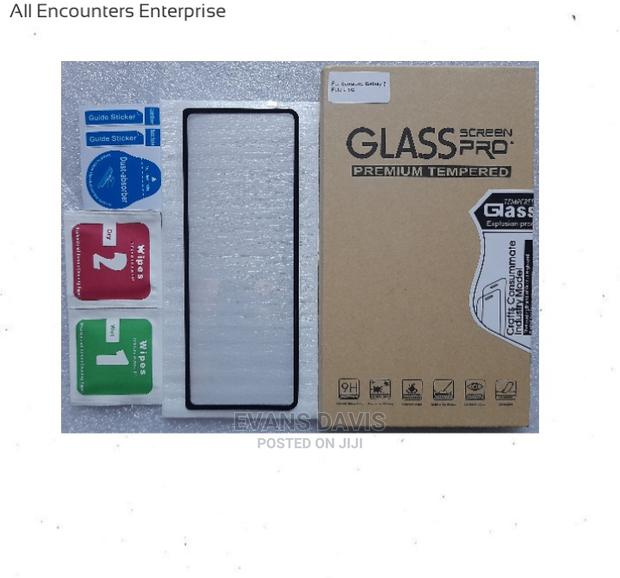 Tempered Glass Screen Protector for Samsung Galaxy Z Fold 2 · Photo 2