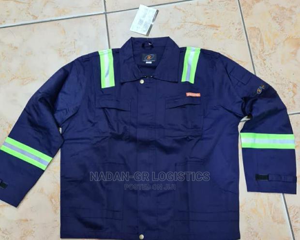 Reflective Workwear · Photo 2