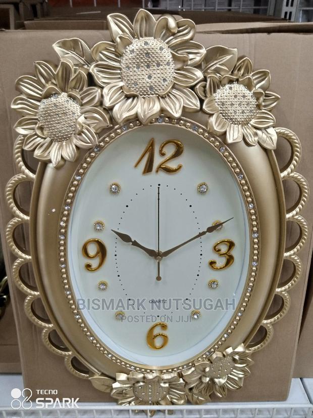 Wall Clock for Sale · Photo 1