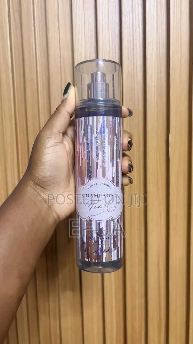 Champagne Toast Body Mist · Photo 1