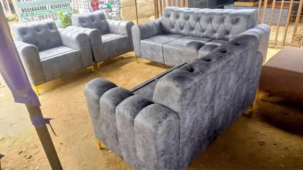 Quality Leather-Material Sofa Set · Photo 1