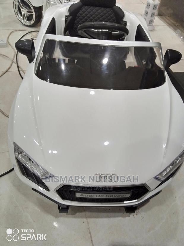 Electric Toy Car for Sale · Photo 2