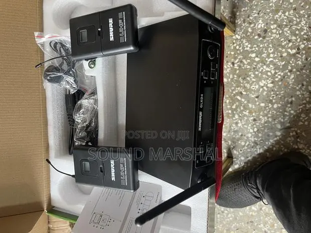 Shure Glxd4 (2 Body Pack Mic) Box · Photo 1