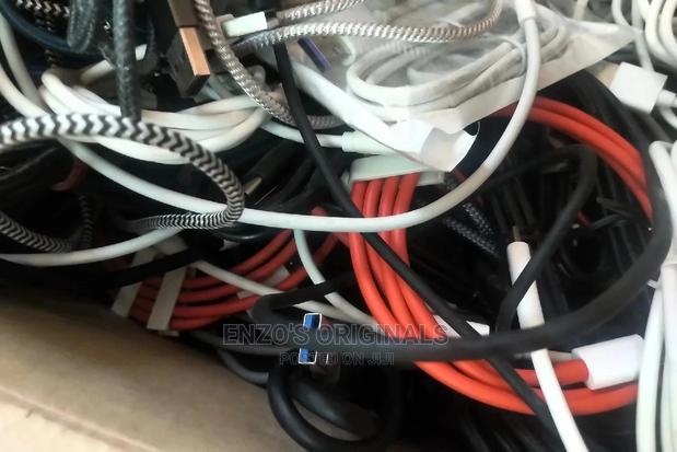 Original Usb-c Data Quick Charging 4.0 Compliant Cables · Photo 1