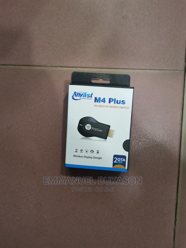 Anycast Wireless HDMI Dongle · Photo 1