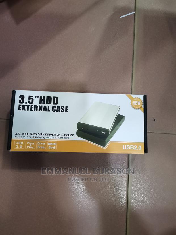Desktop Hard Drive Case · Photo 2