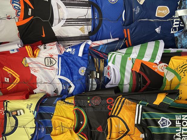 Club JERSEY’S at Cool Price · Photo 6