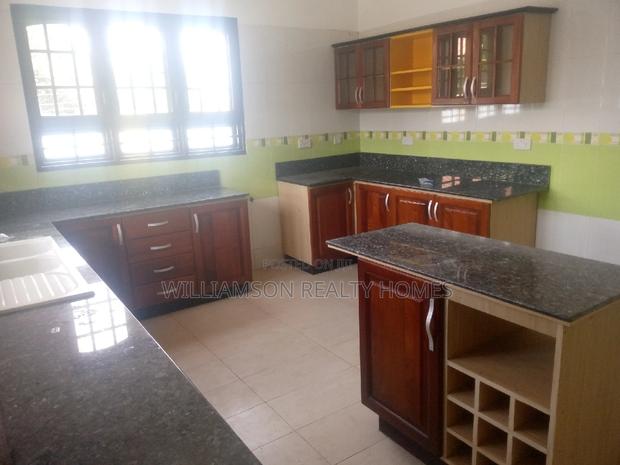 5bdrm House in Hfc Estate, Spintex for rent · Photo 4