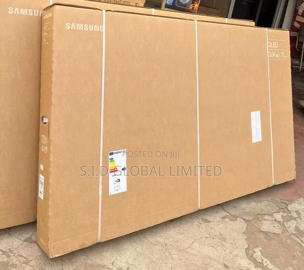 AirSlim Design Samsung 75" QLED 75Q6F · Photo 1