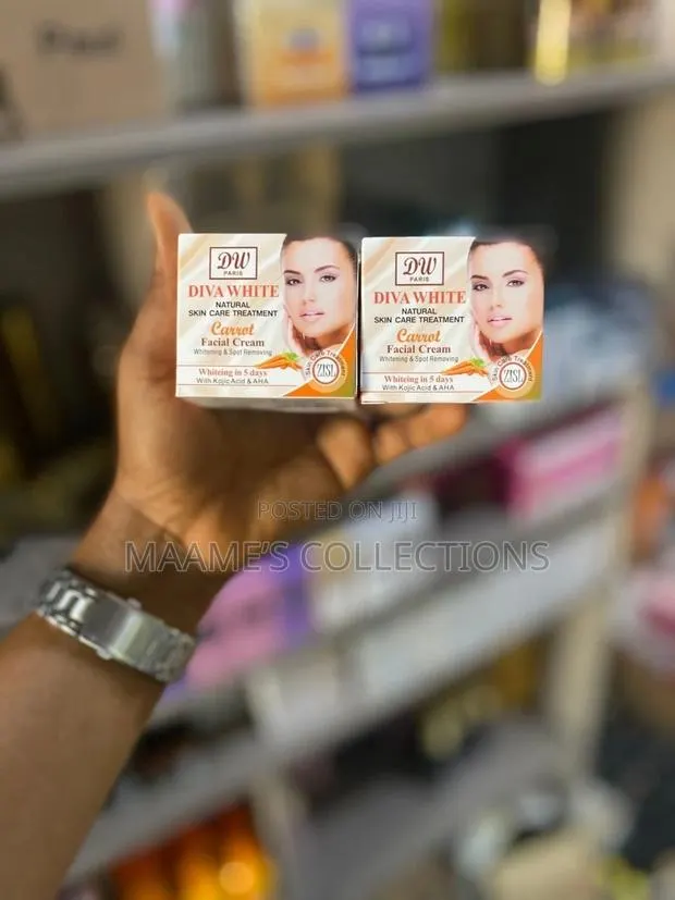 Diva White Carrot Facial Cream · Photo 1
