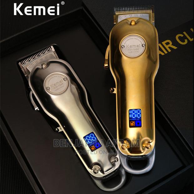 Kemei Rechargeable Cordless Barbering Machine · Photo 2