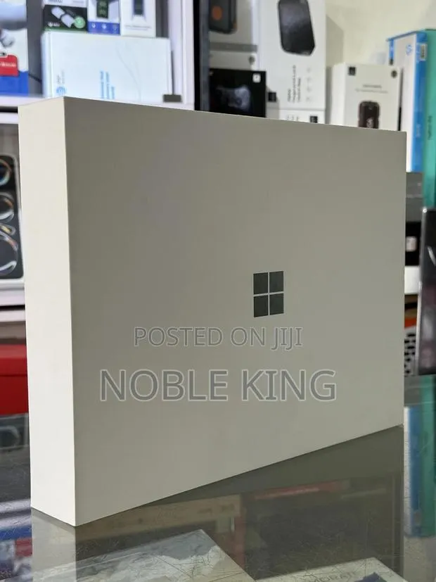 New Microsoft Surface Laptop 7 16GB Qualcomm Snapdragon X Elite 512GB · Photo 1