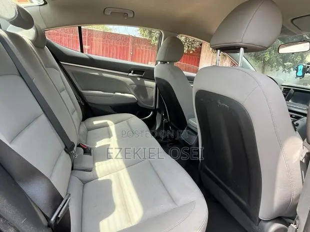 Hyundai Elantra ECO 2018 Black · Photo 1