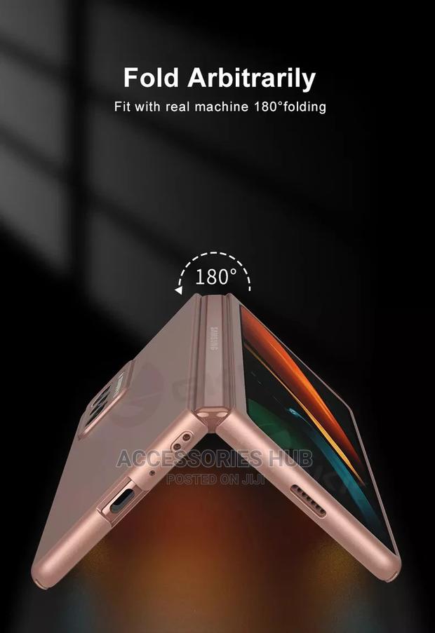 Samsung Z Fold 2 Case With Inbuilt Tempered Glass Protector · Photo 4