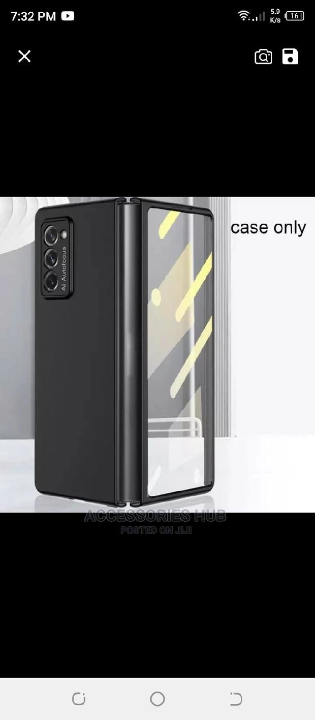 Samsung Z Fold 2 Case With Inbuilt Tempered Glass Protector · Photo 5
