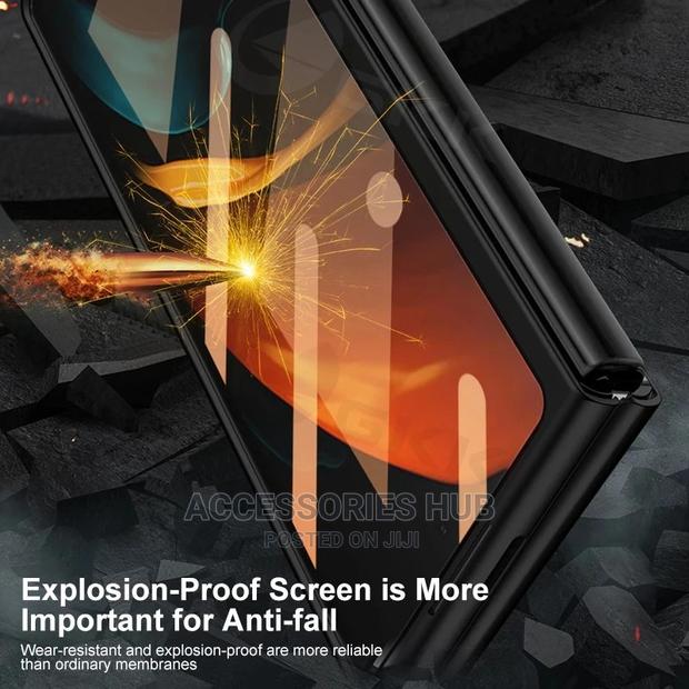 Samsung Z Fold 2 Case With Inbuilt Tempered Glass Protector · Photo 8