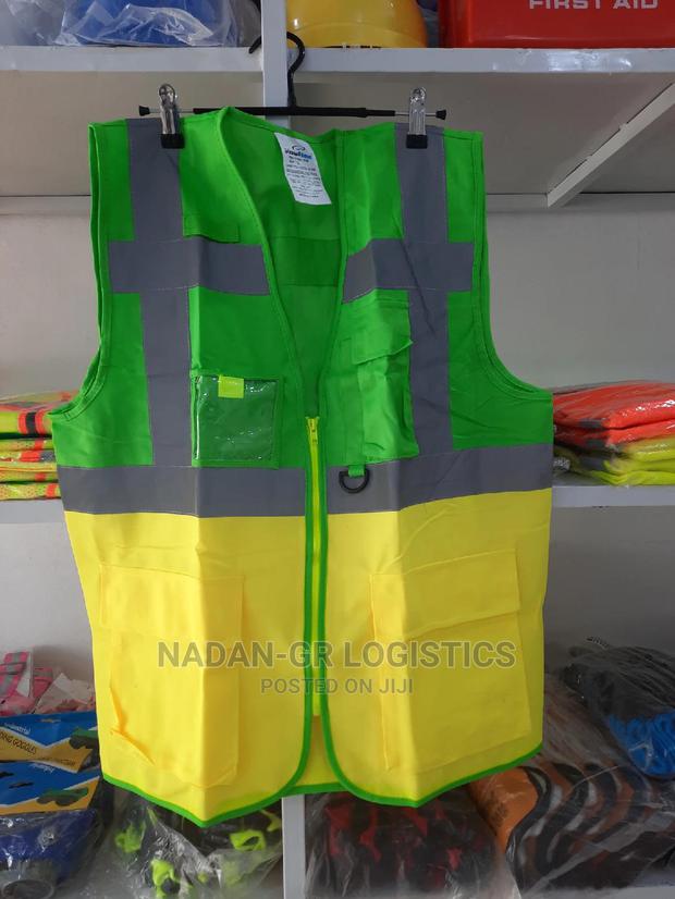 Reflect Vests · Photo 3