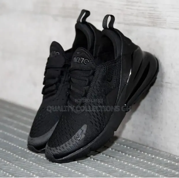 Black Airmax 270 · Photo 1