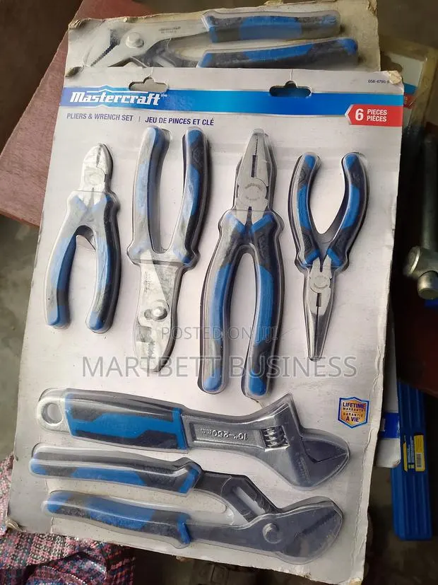 Pliers and Wrench Set Mastercraft Brand · Photo 1