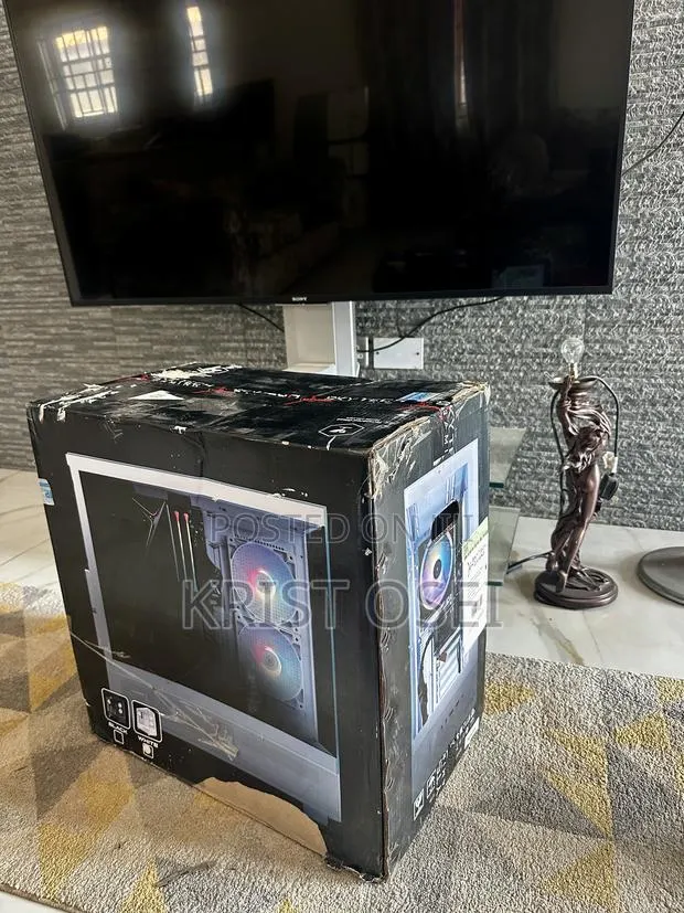 New Desktop Computer 16GB AMD Ryzen 5 SSD 1T · Photo 1