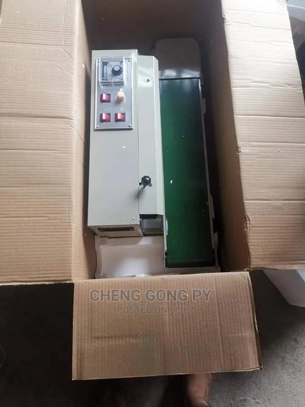 Band Sealing Machine · Photo 1
