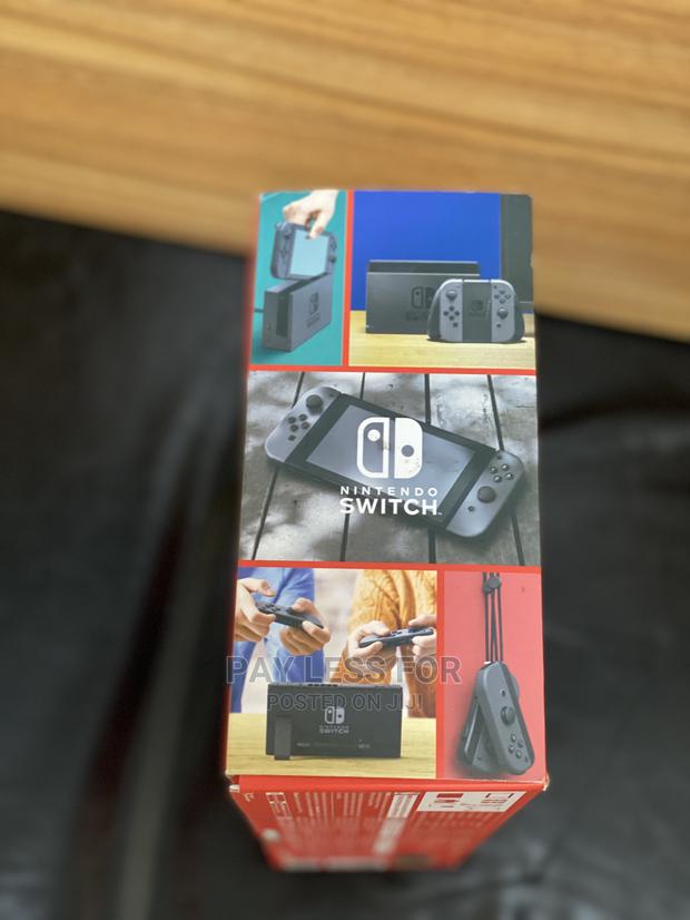 Nintendo Switch · Photo 2