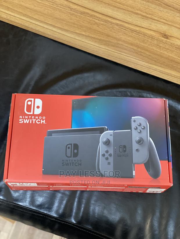 Nintendo Switch · Photo 1