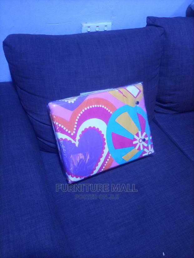 Lovely Cotton Bedsheet With Extra Two Pillow Cases Β· Photo 2