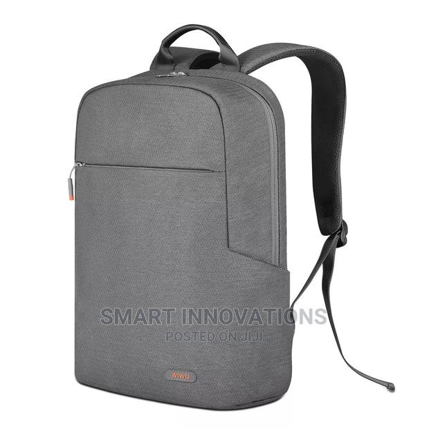 15.6 Inch Wiwu Pilot Backpack · Photo 2