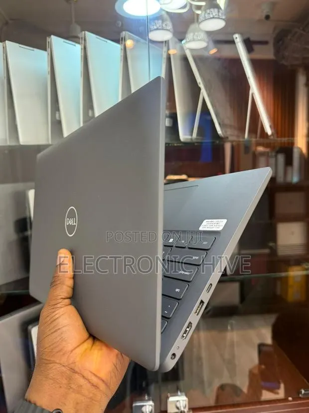 Laptop Dell Latitude 3420 16GB Intel Core I7 SSD 512GB · Photo 1