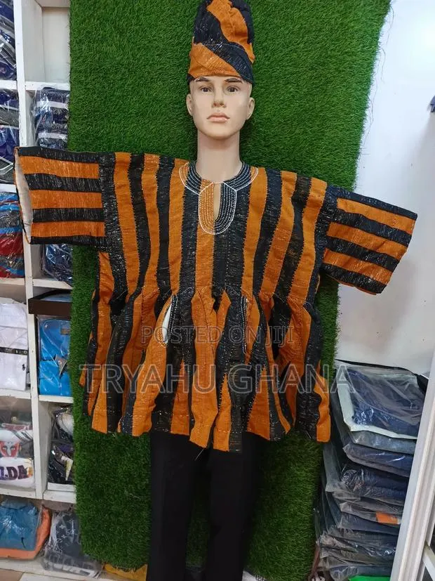 Authentic African Smocks At Tryahu Prices – Handmade Perfection · Photo 1