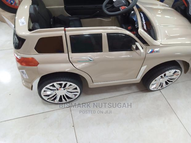 Electric Toy Car for Sale · Photo 3