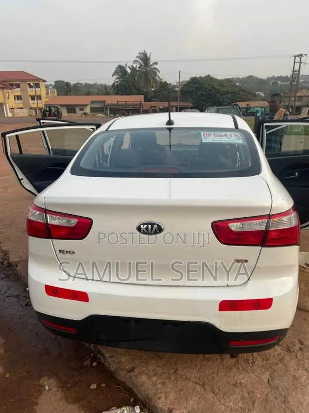 Kia Rio 2015 White · Photo 1