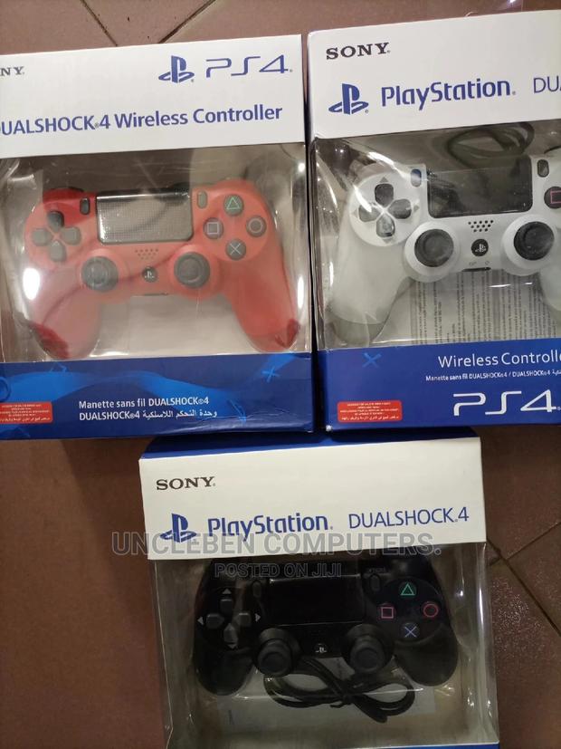 Play Station Wireless Controller · Photo 2
