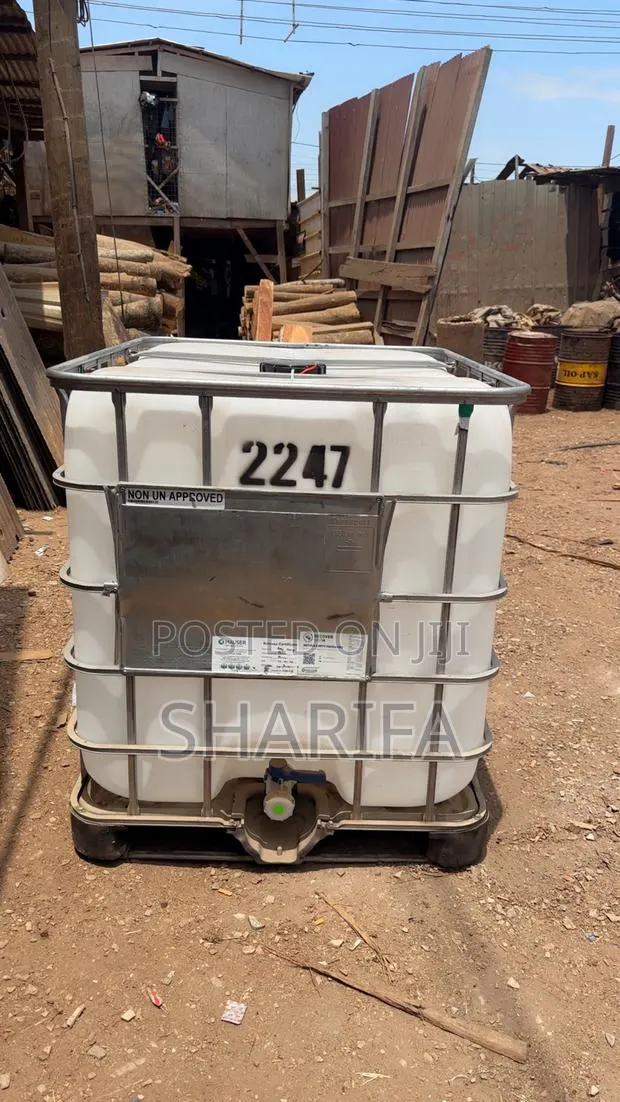 1000L Flowbin Tank · Photo 1