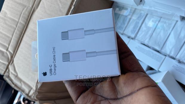 Apple Macbook Original USB -C Charge Cable (2M) · Photo 4