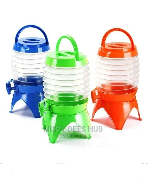 Collapsible Beverage Dispenser ( 7.5 L) · Photo 3