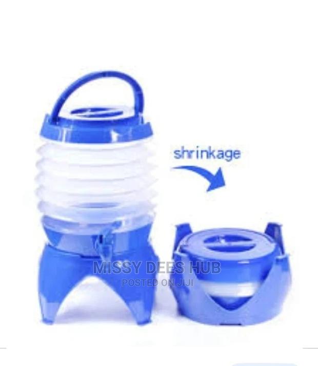 Collapsible Beverage Dispenser ( 7.5 L) · Photo 4