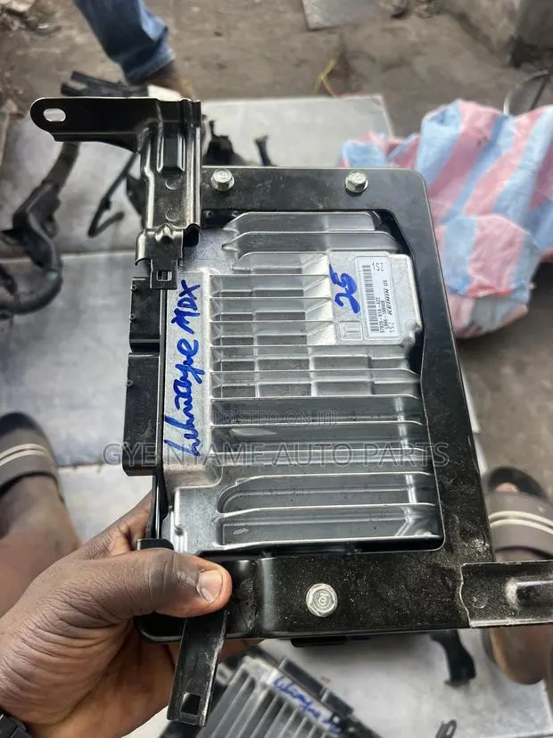 Honda Acura MDX 2022:2026 Model Ecm / Control Board · Photo 1