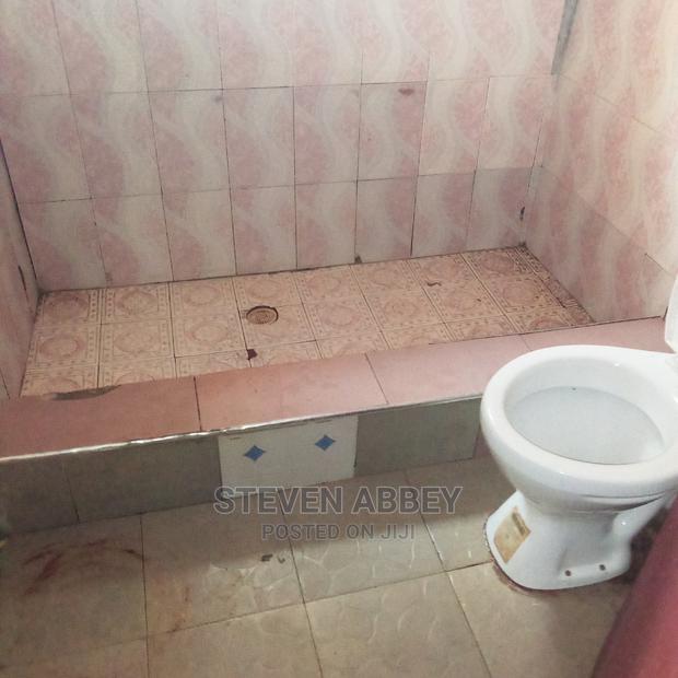 2bdrm Apartment in Adom, Teshie for Rent · Photo 3