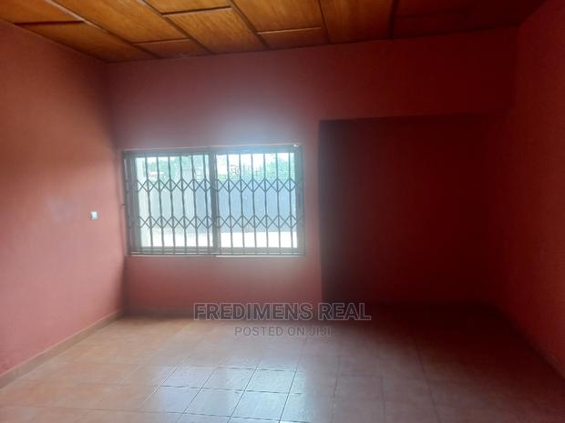8bdrm House in Apatrapa For Sale, Kumasi Metropolitan for sale · Photo 8