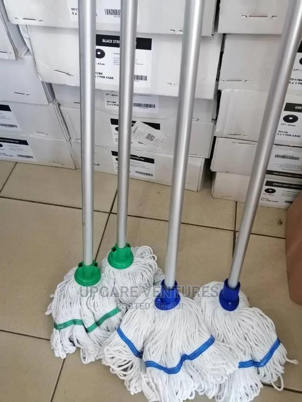 Socket Mop Available · Photo 2