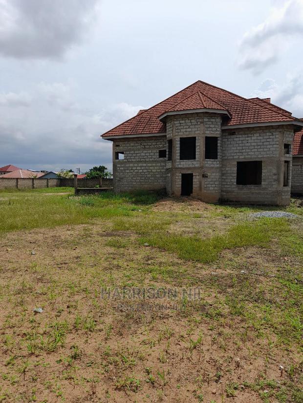 5bdrm Mansion in Amasaman, Accra Metropolitan for sale · Photo 2