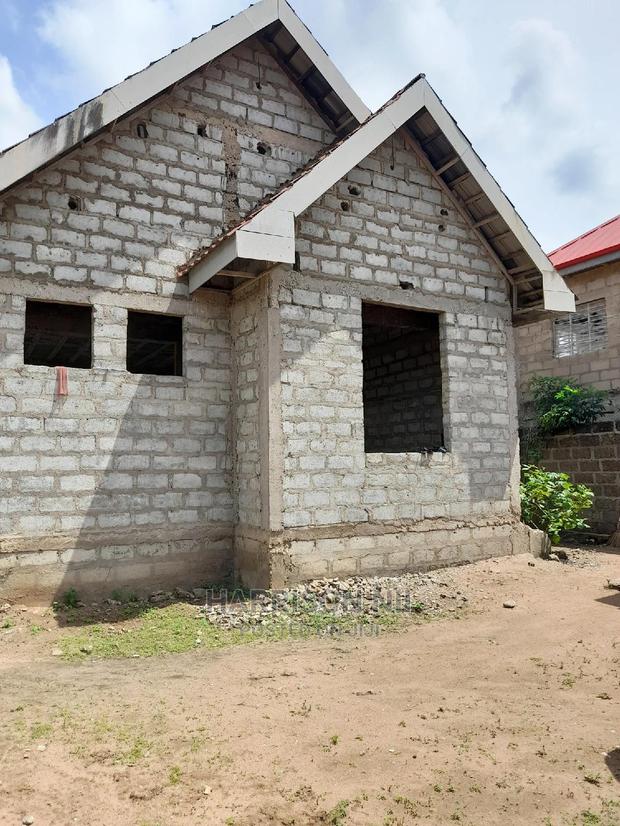 5bdrm Mansion in Amasaman, Accra Metropolitan for sale · Photo 4
